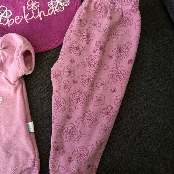 4 Piece Set Duck Duck Goose Babygirl Outfit 0-3mo - Picture 5 of 5